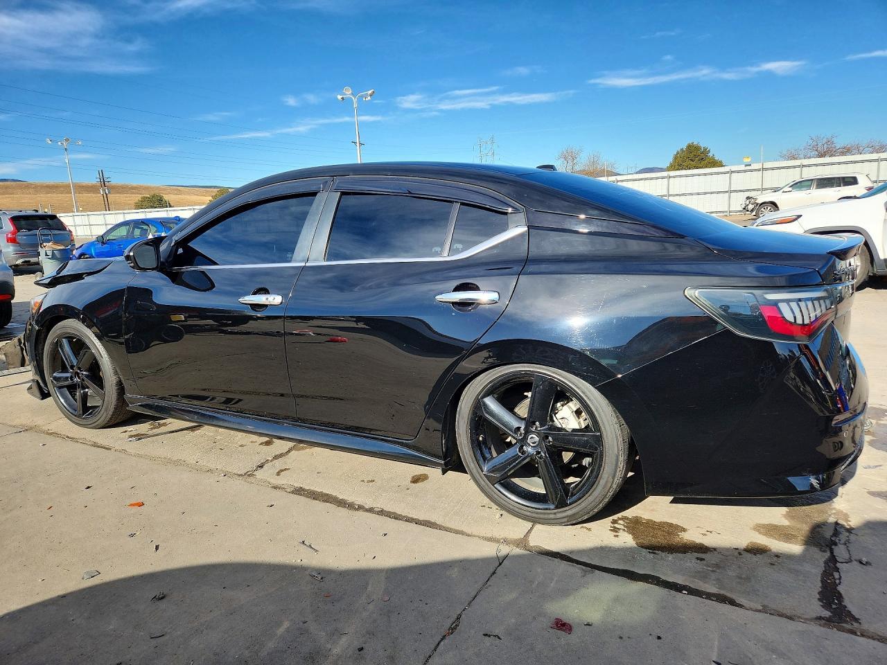 2022 Nissan Sentra Sr - Image 2
