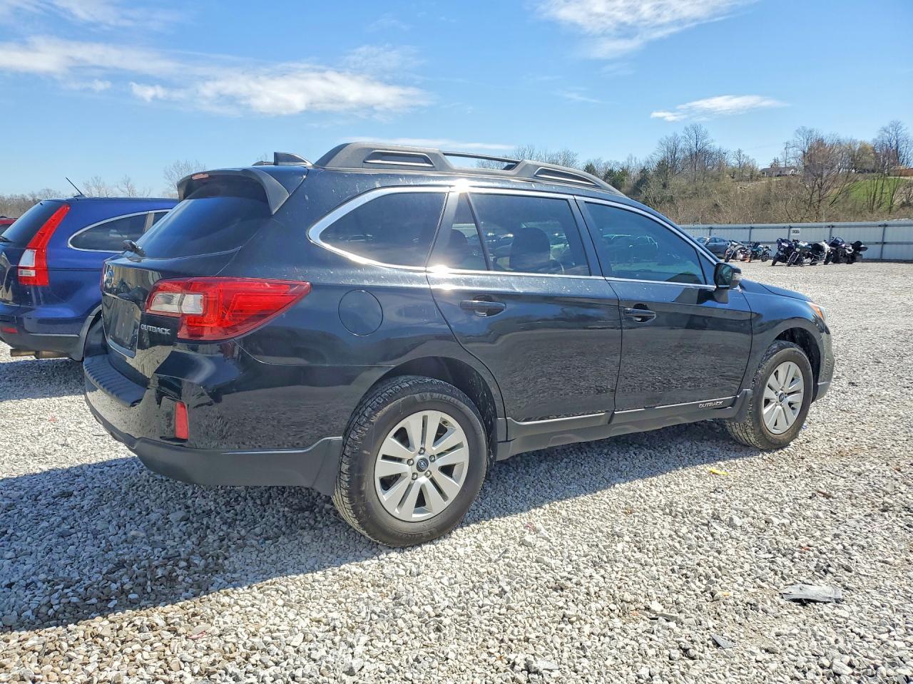 2016 Subaru Outback 2.5I Premium - Фото 3