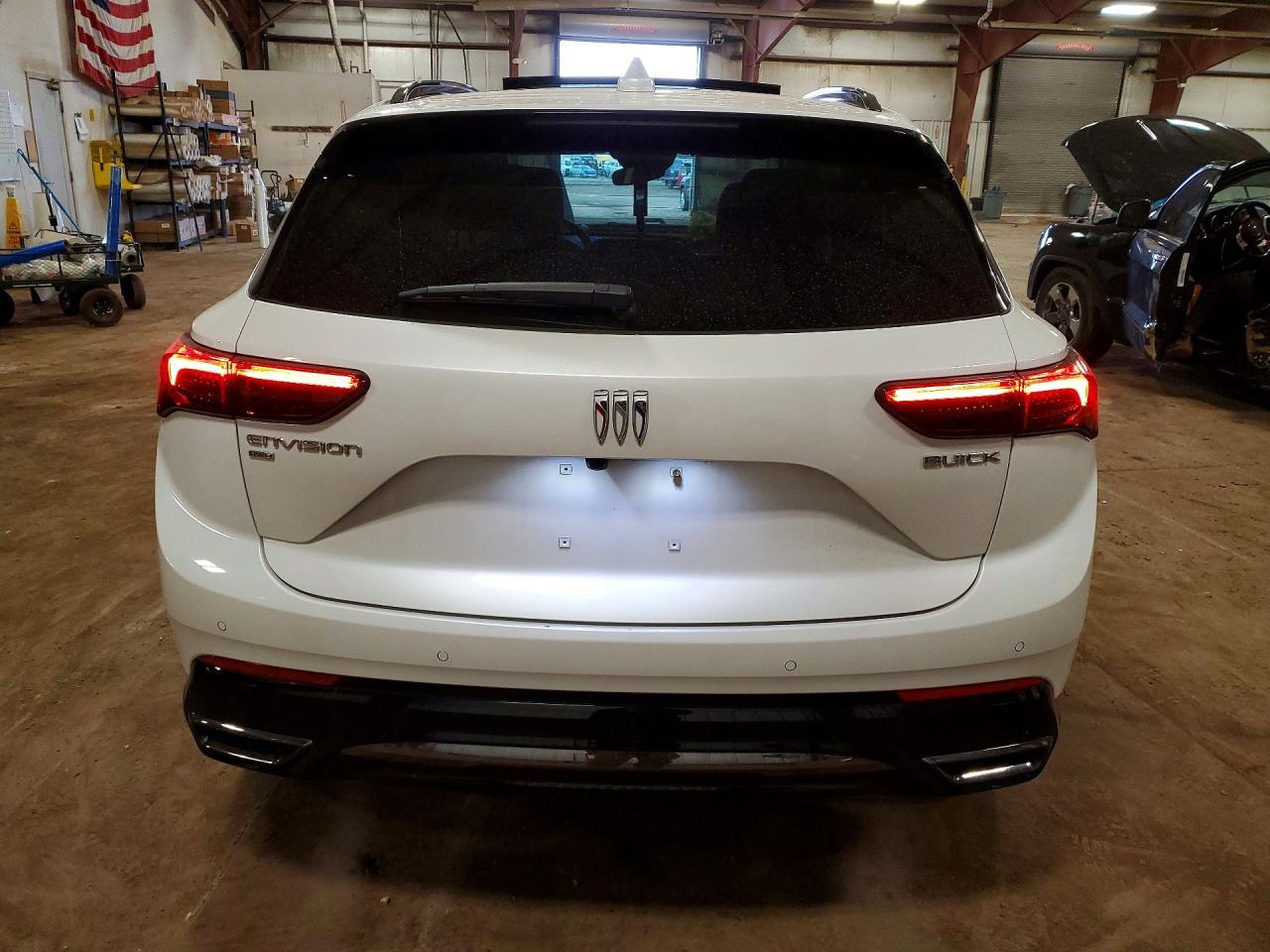 2025 Buick Envision Sport Touring - Фото 6