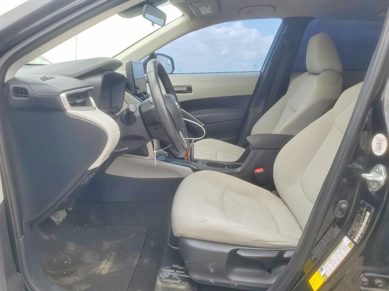 2023 Toyota Corolla Cross Le - Фото 7