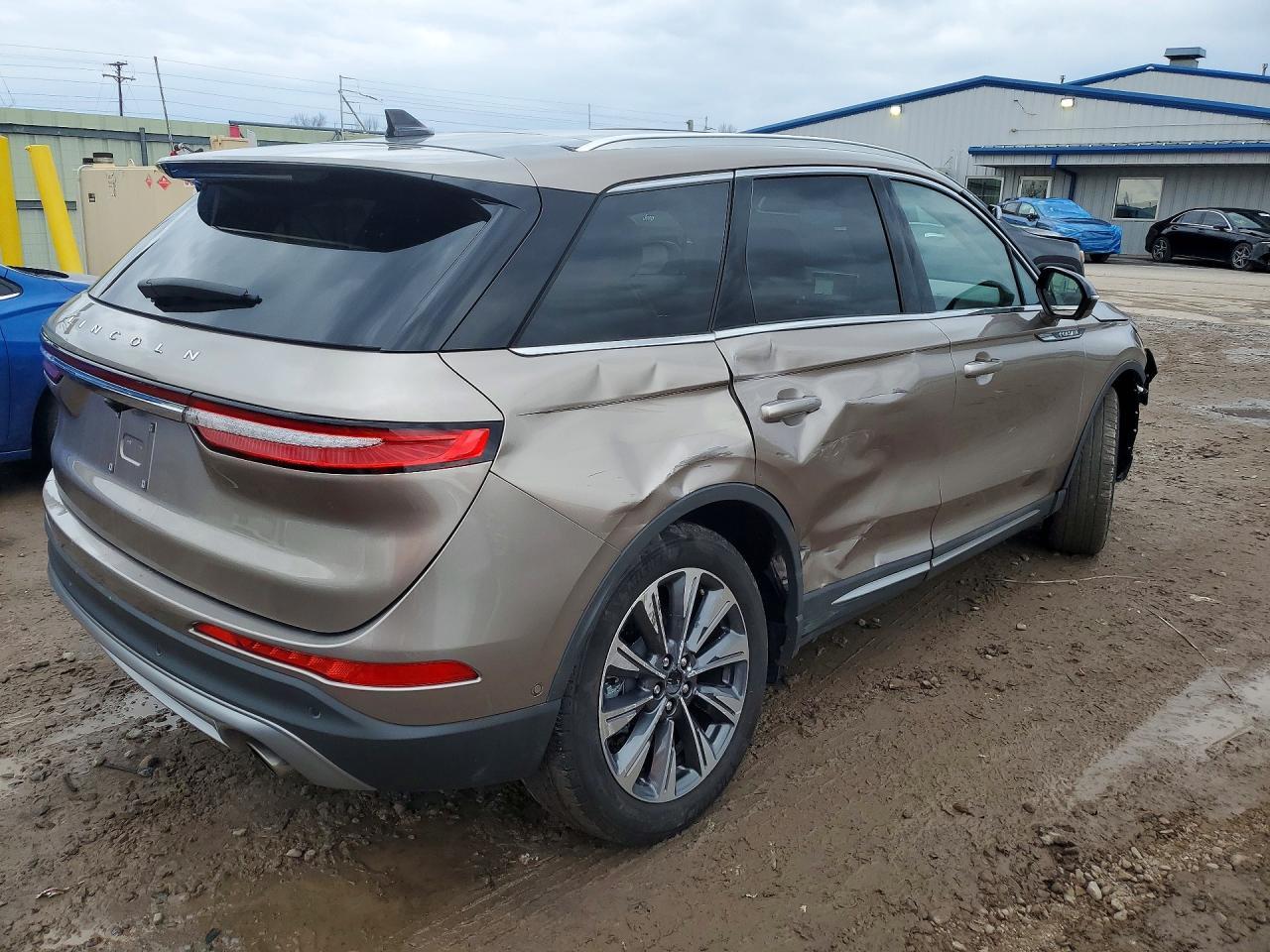 2020 Lincoln Corsair Reserve - Фото 3