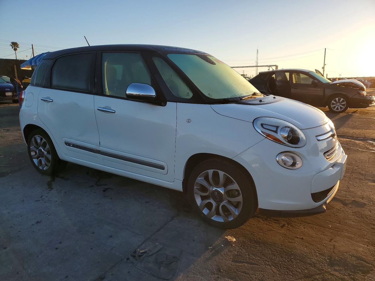 2014 Fiat 500L Lounge - Фото 4