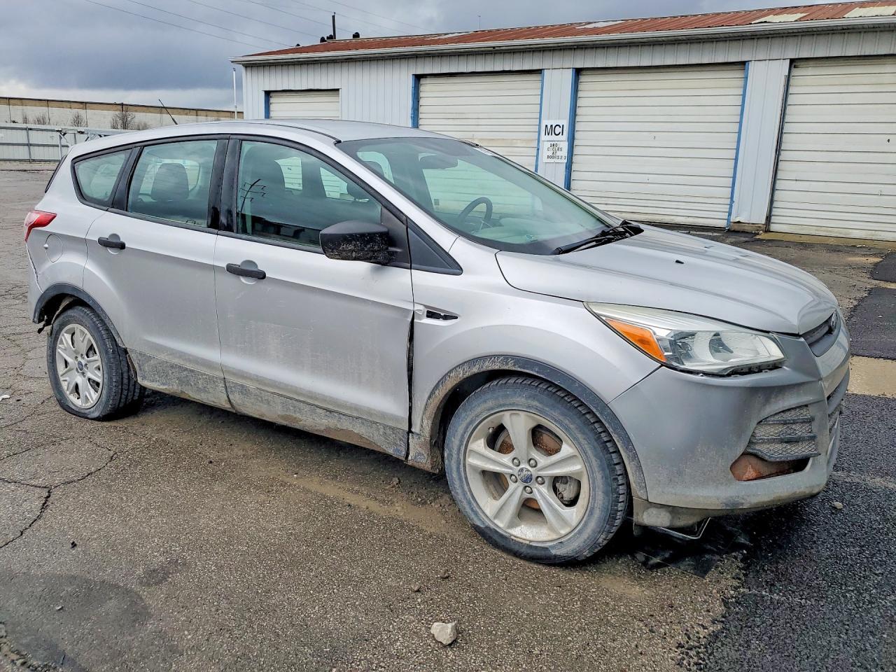 2016 Ford Escape S - Image 4