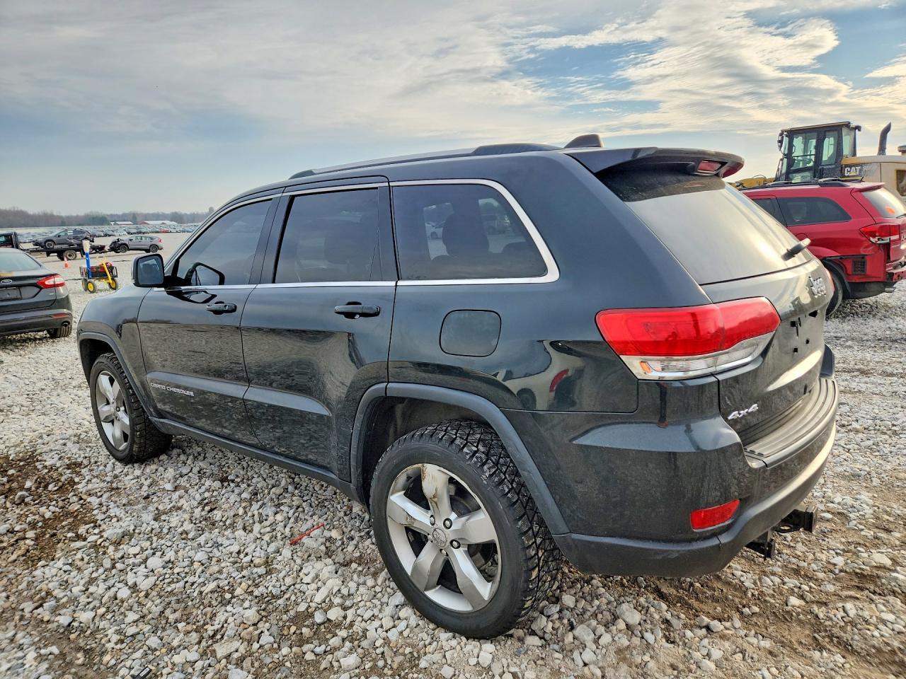 2014 Jeep Grand Cherokee Laredo - Image 2