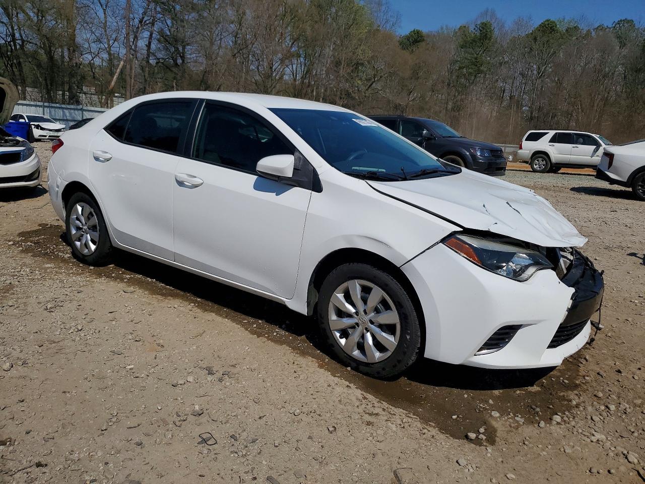 2015 Toyota Corolla Le - Image 4