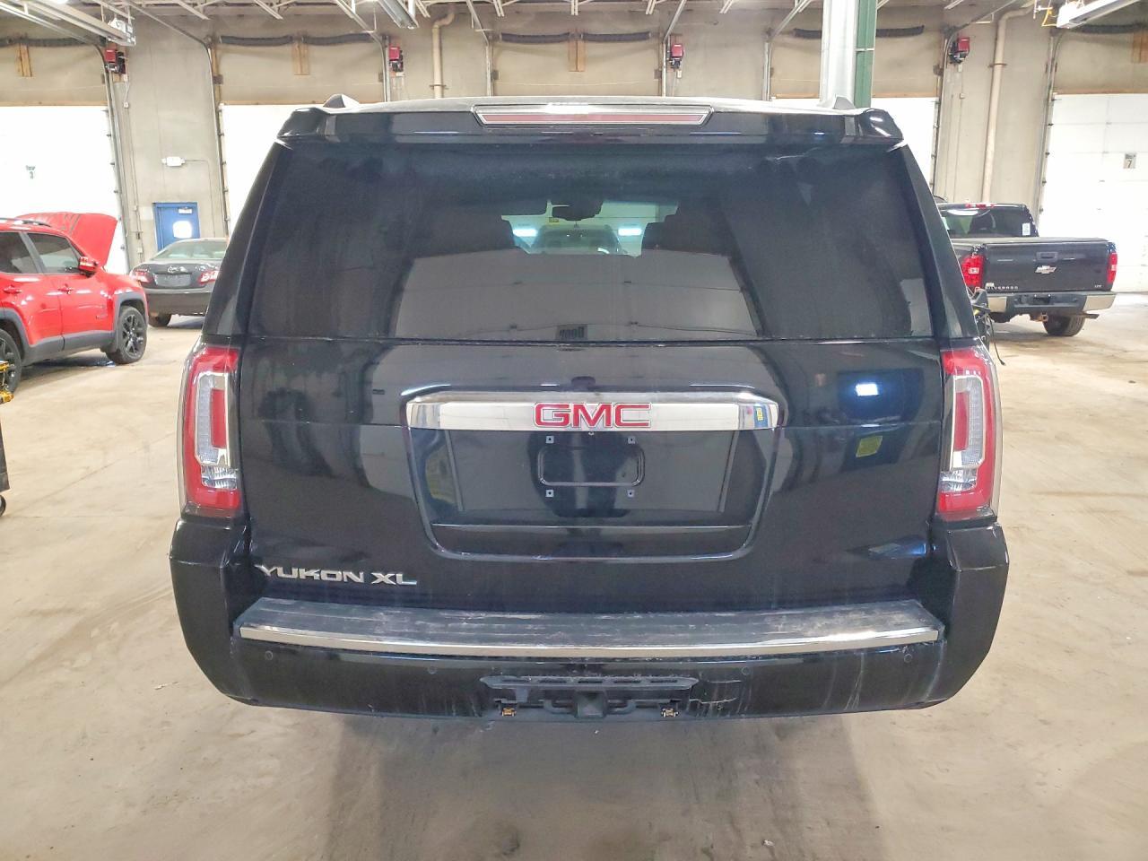 2015 GMC Yukon Xl Denali - Image 6