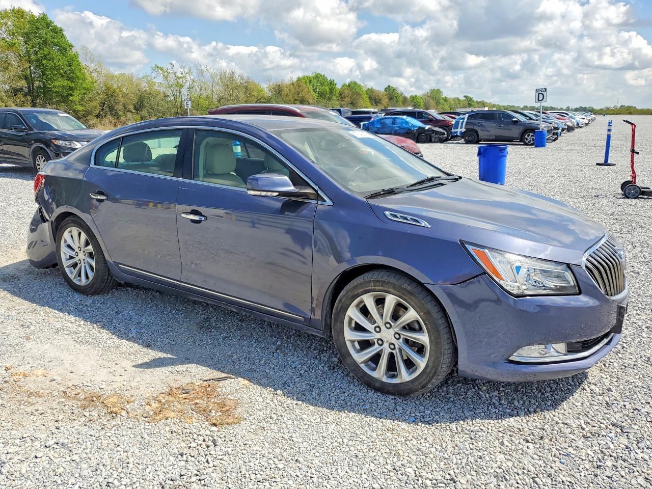 2014 Buick Lacrosse - Image 4