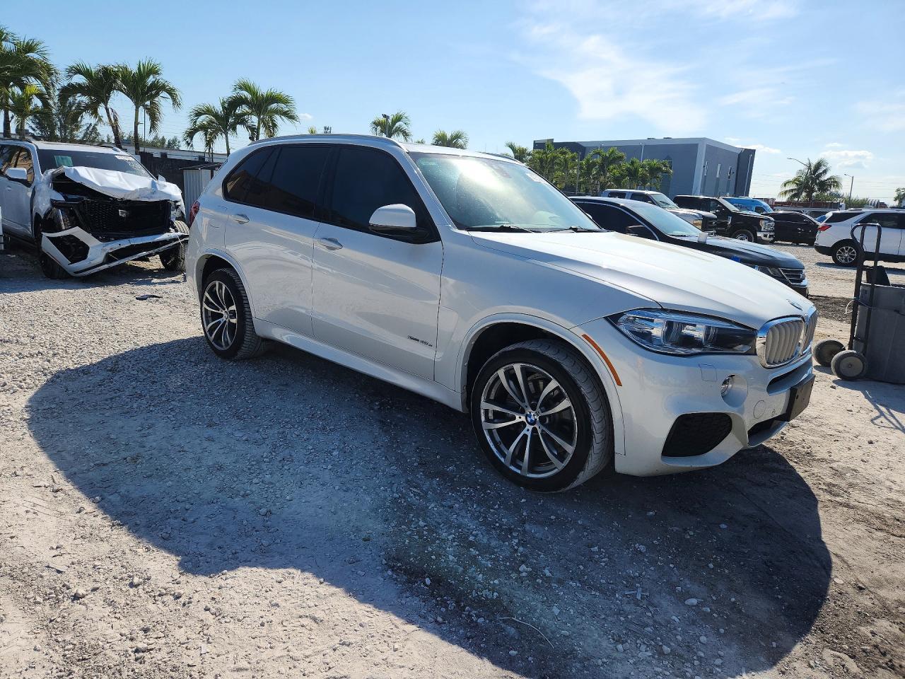 2016 BMW X5 Xdr40E - Фото 4