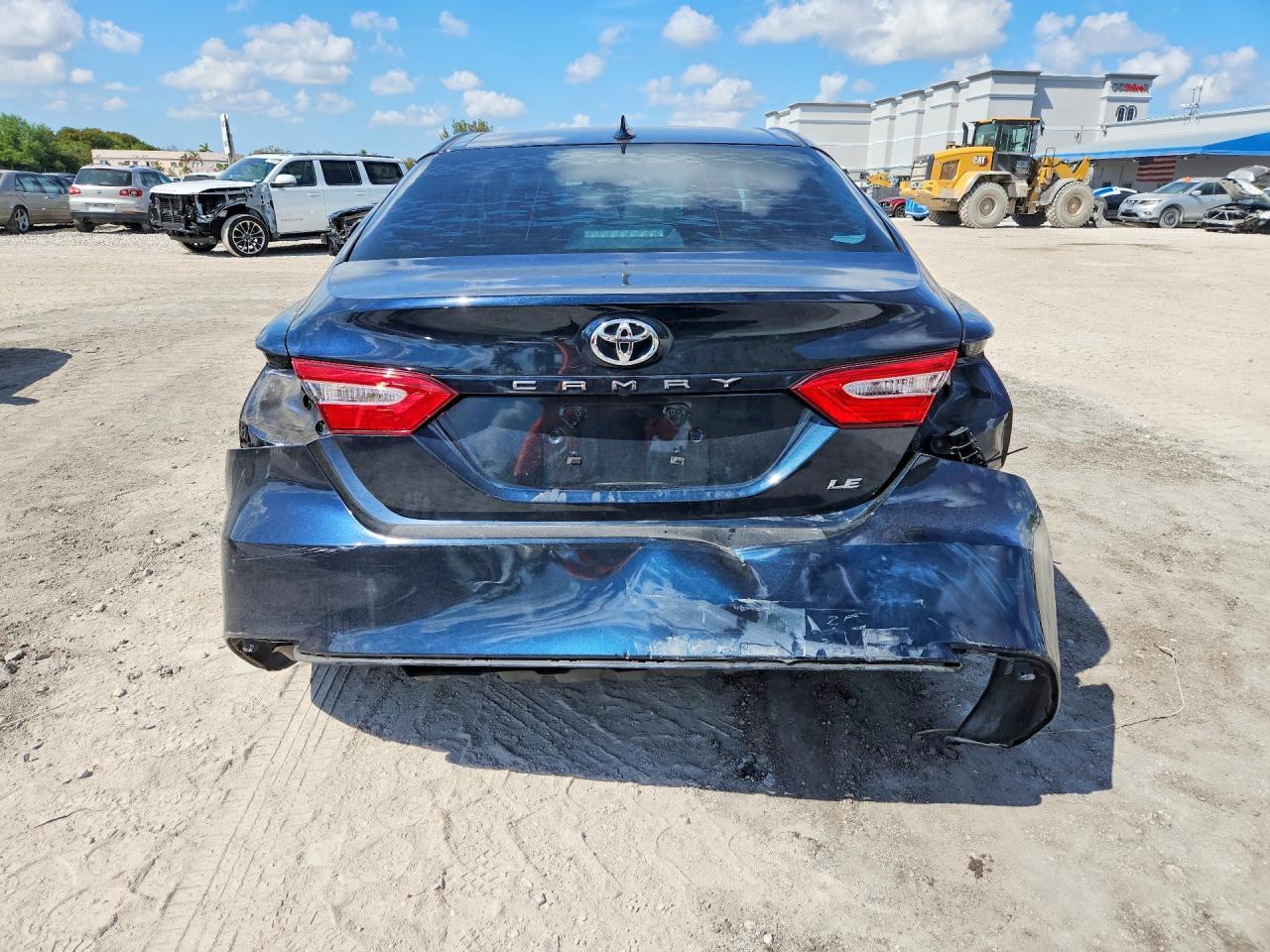 2020 Toyota Camry Le - Image 6