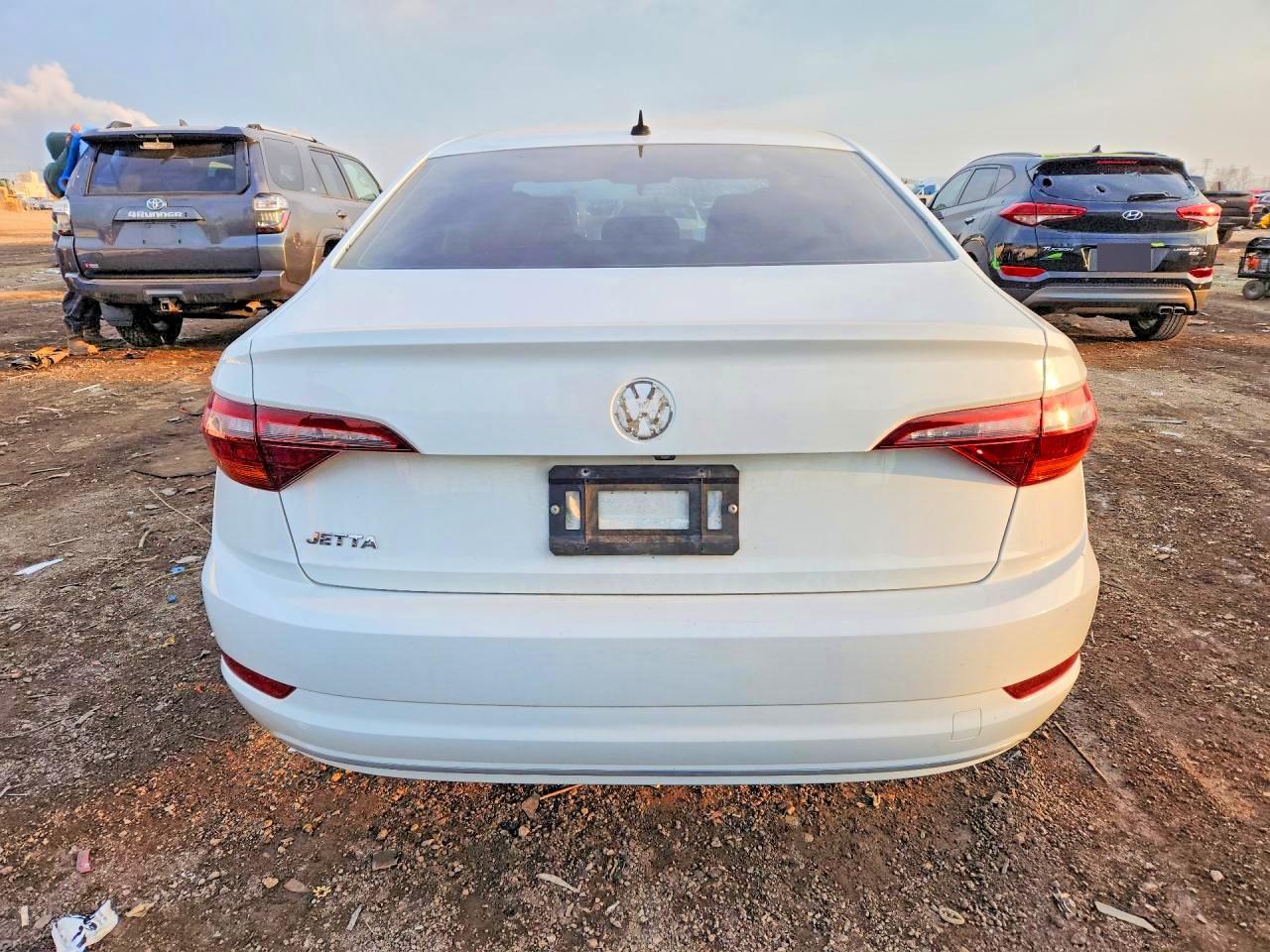 2019 Volkswagen Jetta S - Фото 6