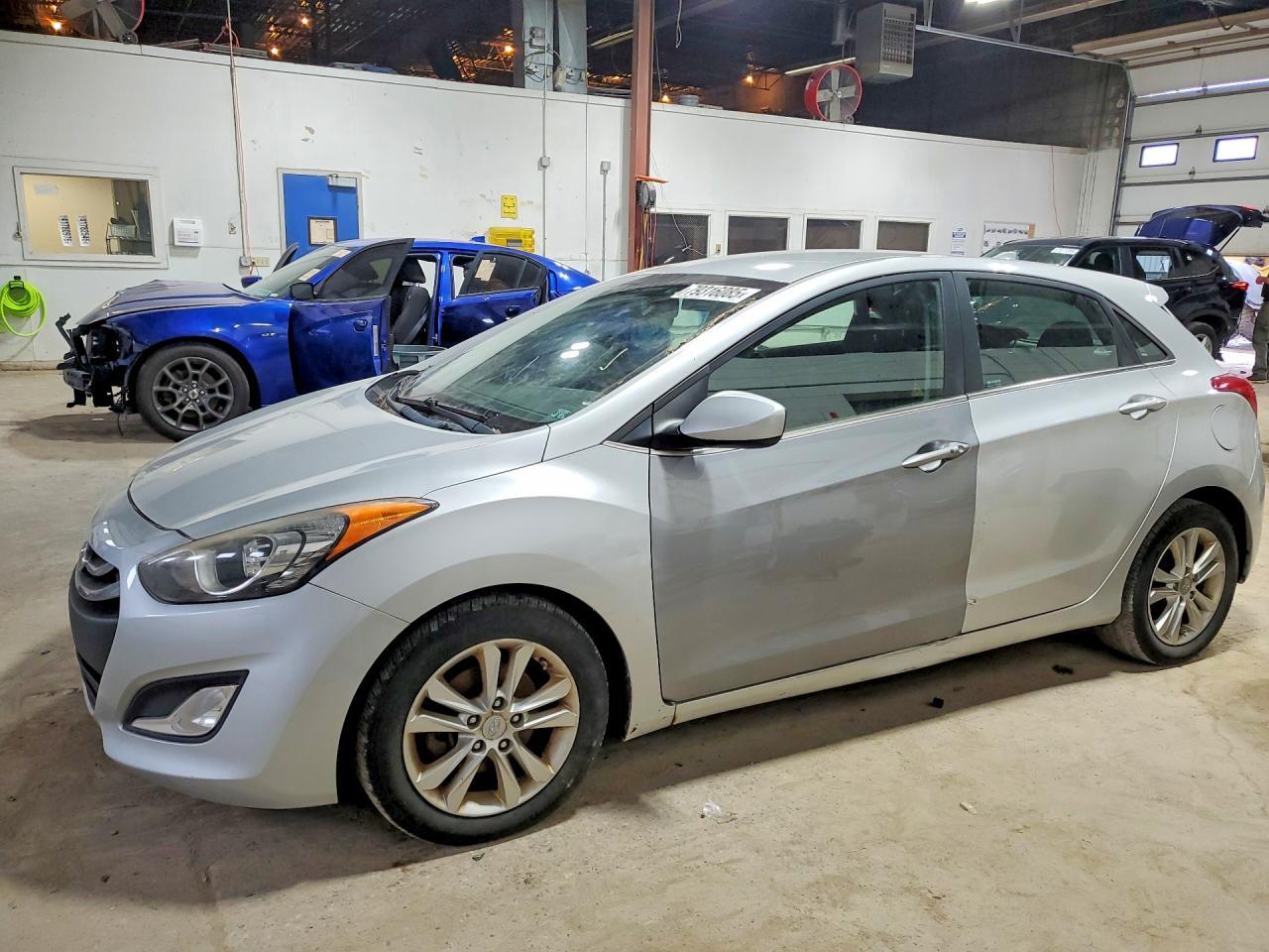 2013 Hyundai Elantra Gt Base
