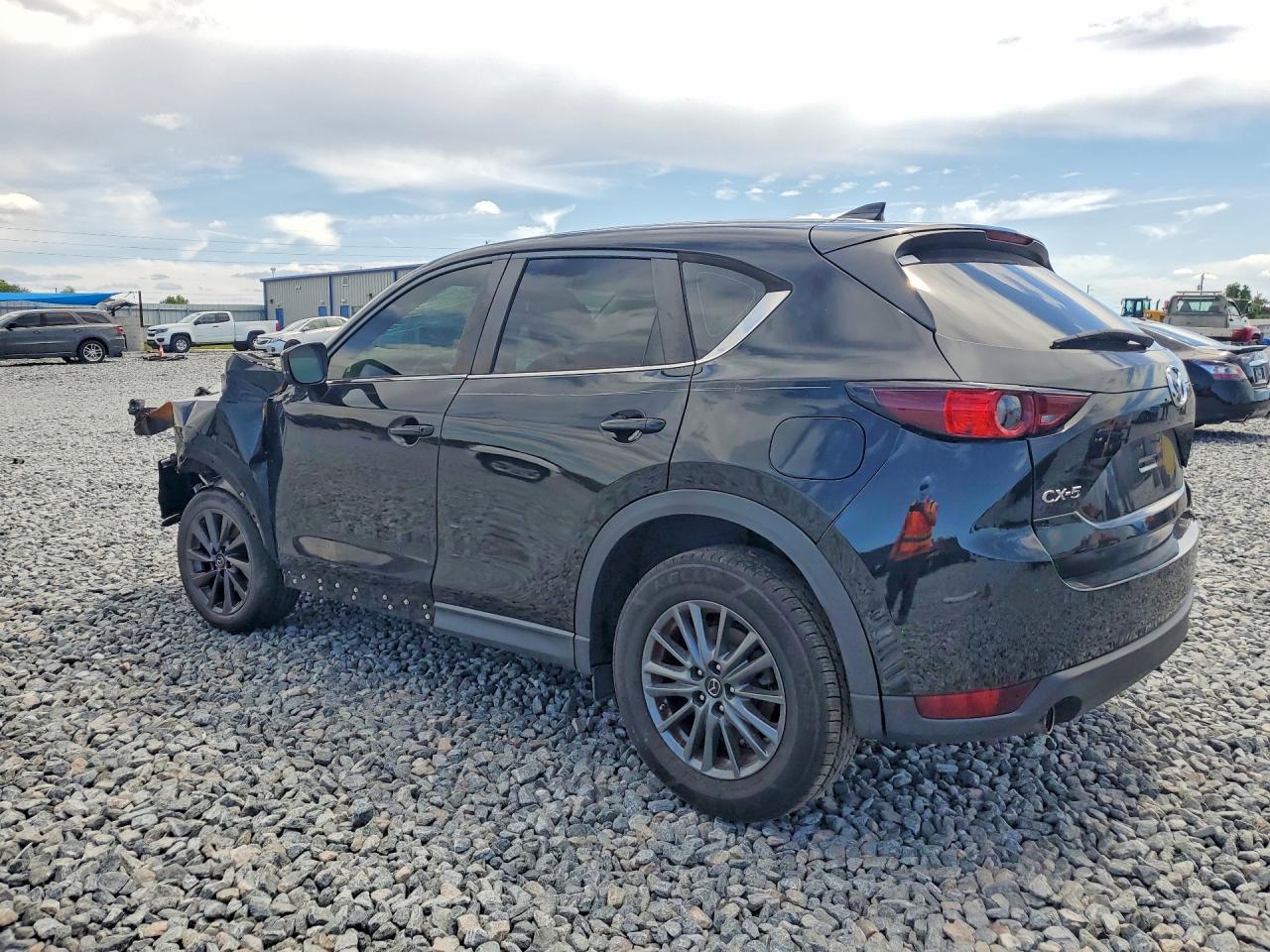 2020 Mazda Cx-5 Sport - Image 2
