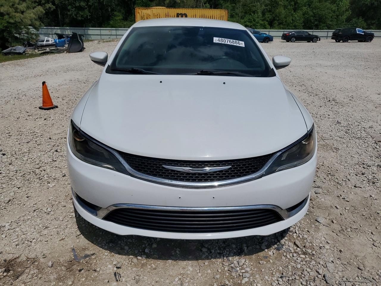 2015 Chrysler 200 Limited - Фото 5