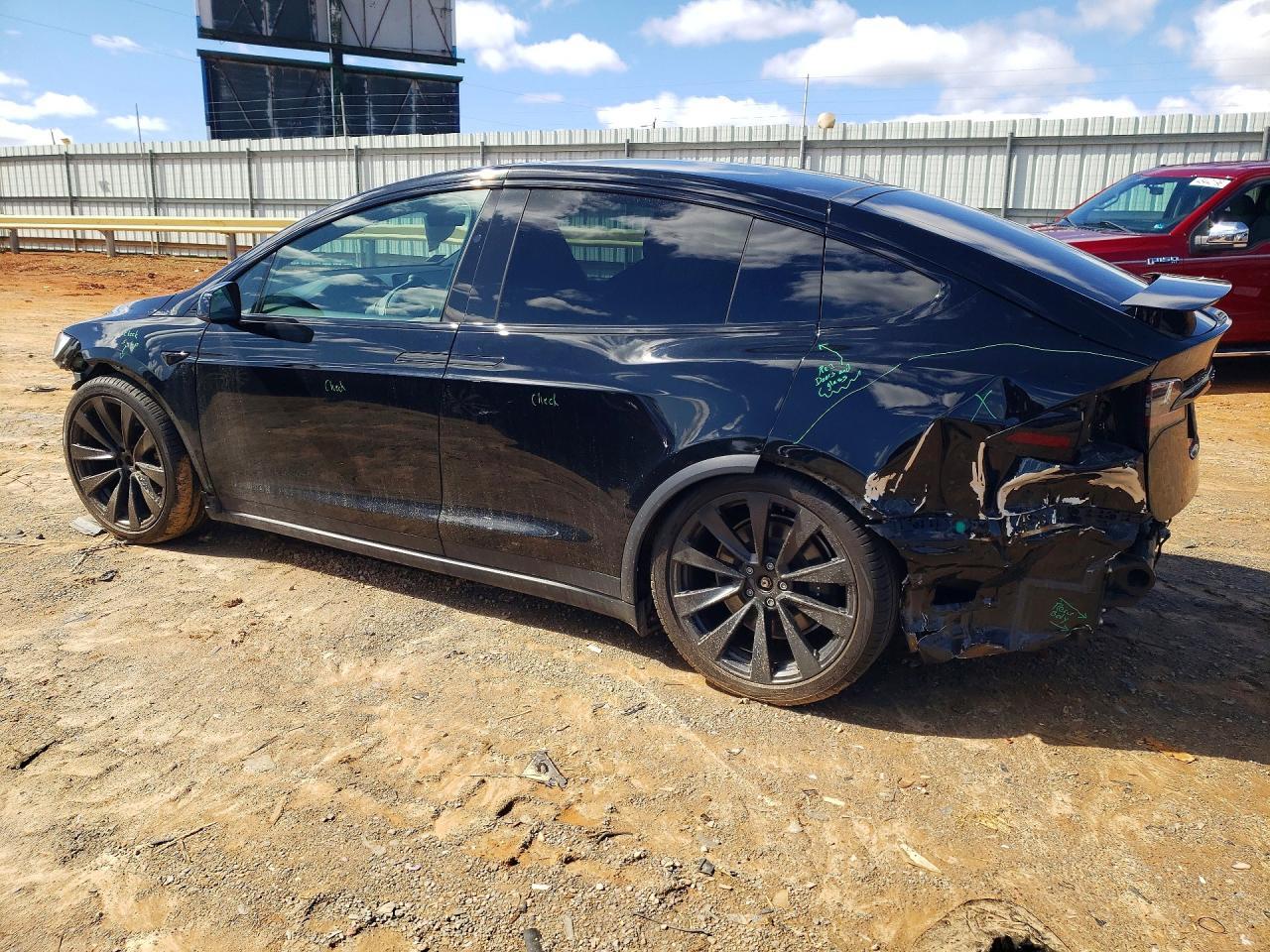 2023 Tesla Model X - Image 2