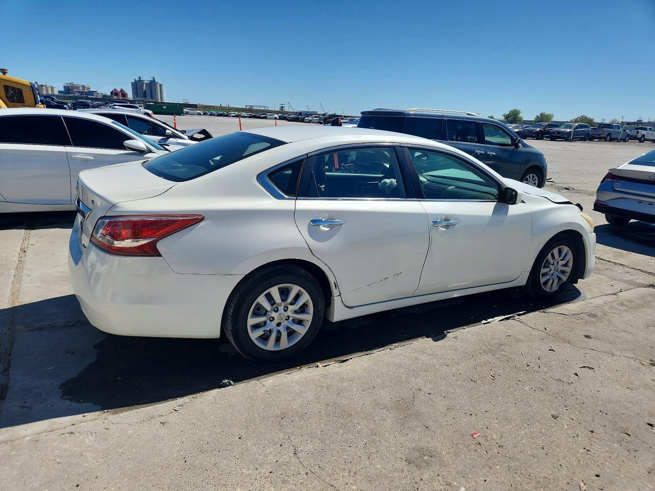 2013 Nissan Altima 2.5 - Фото 3