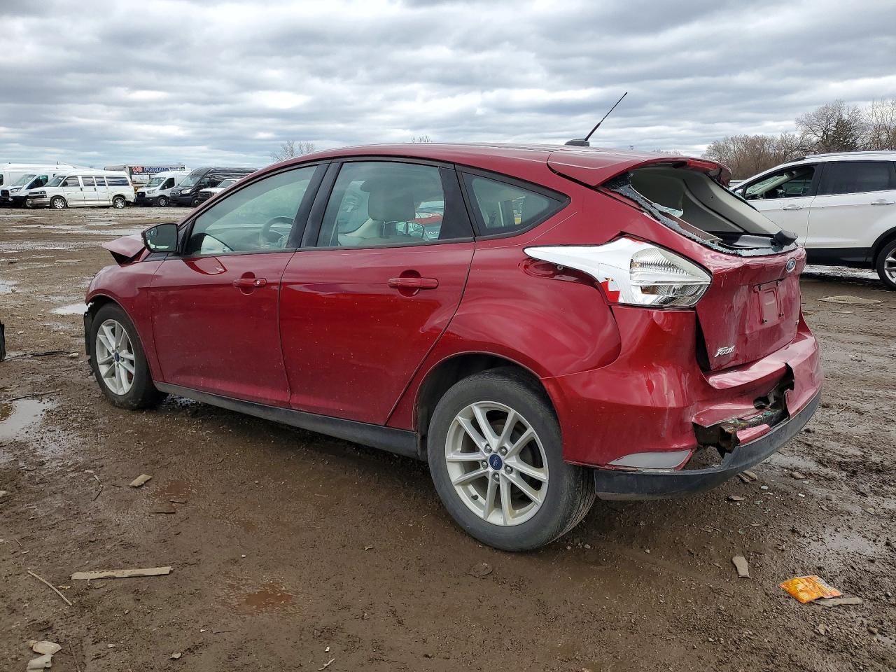 2017 Ford Focus Se - Image 2