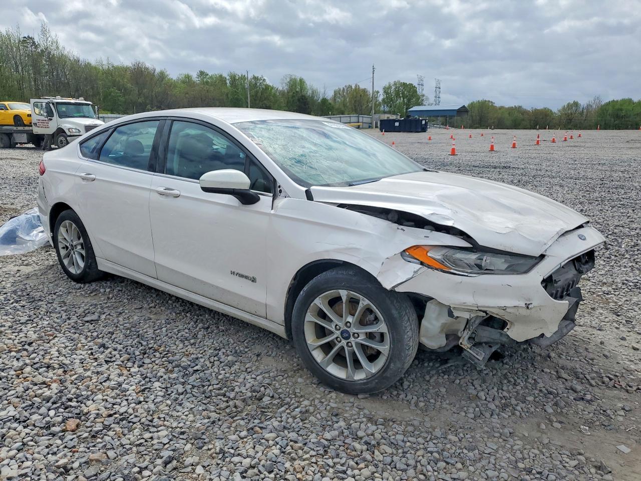 2019 Ford Fusion Se - Фото 4