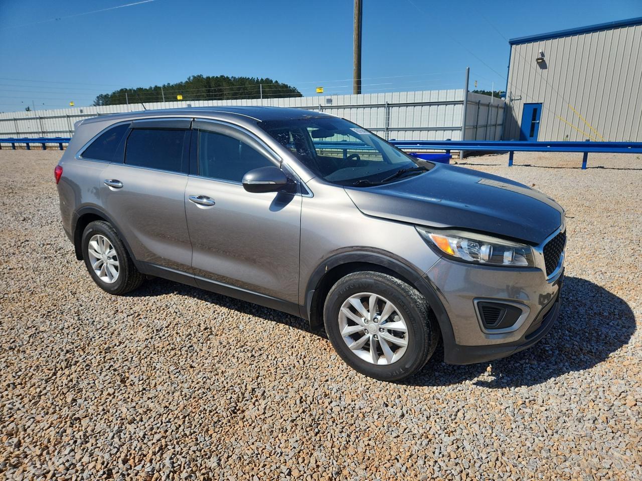 2016 Kia Sorento L - Image 4
