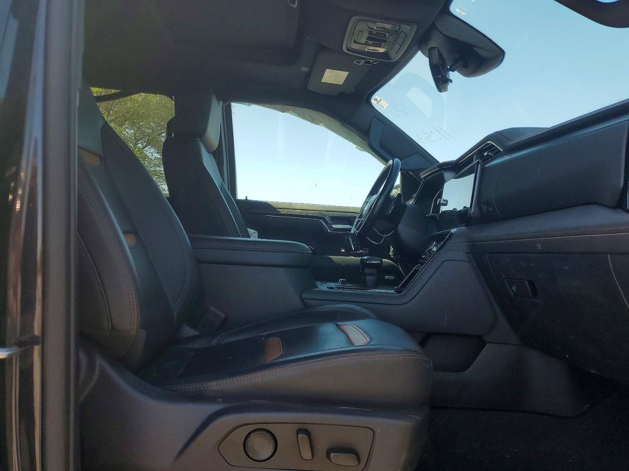 2023 GMC Sierra K1500 At4 - Image 7