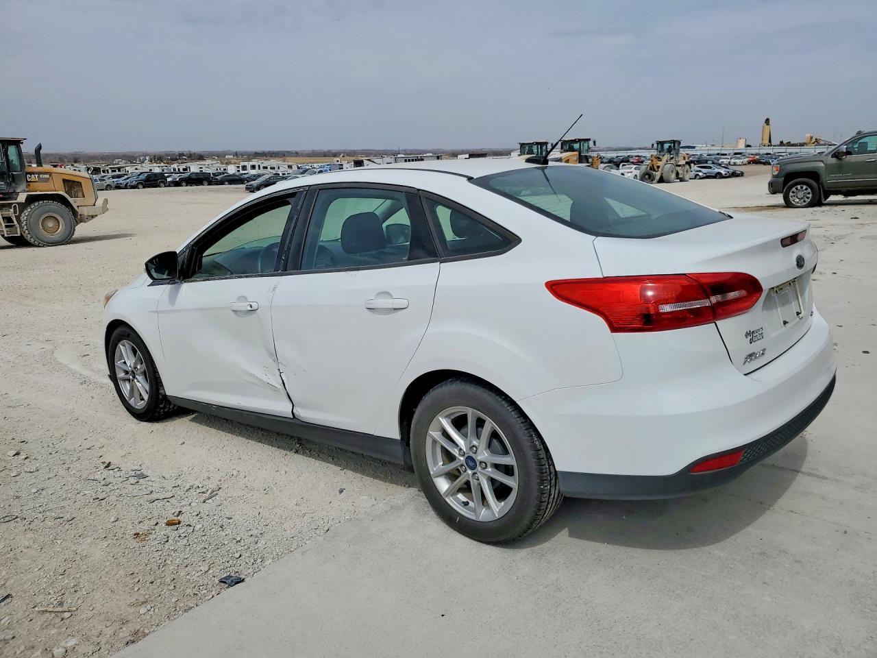 2016 Ford Focus Se - Фото 2