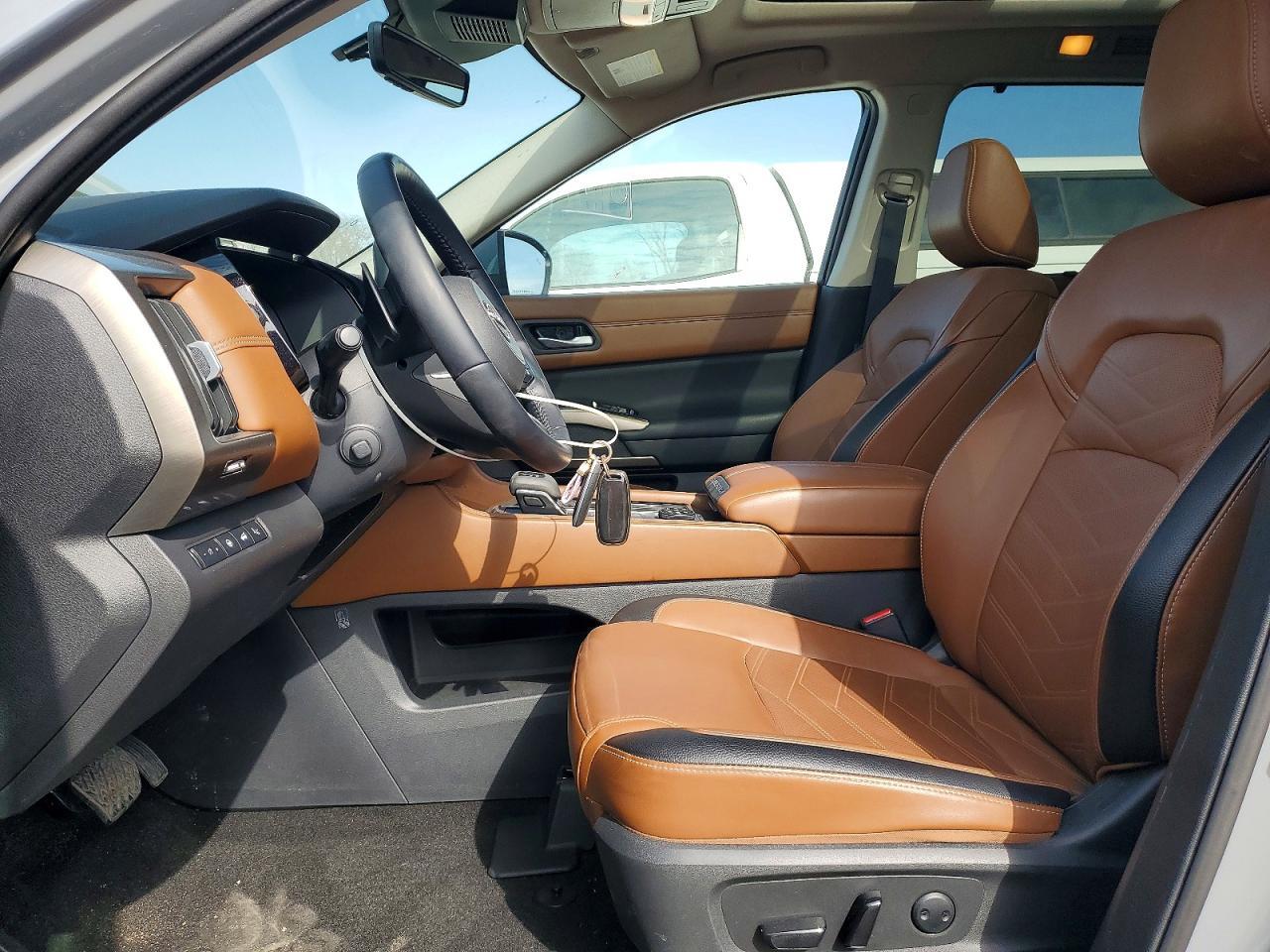 2024 Nissan Pathfinder Platinum - Фото 7