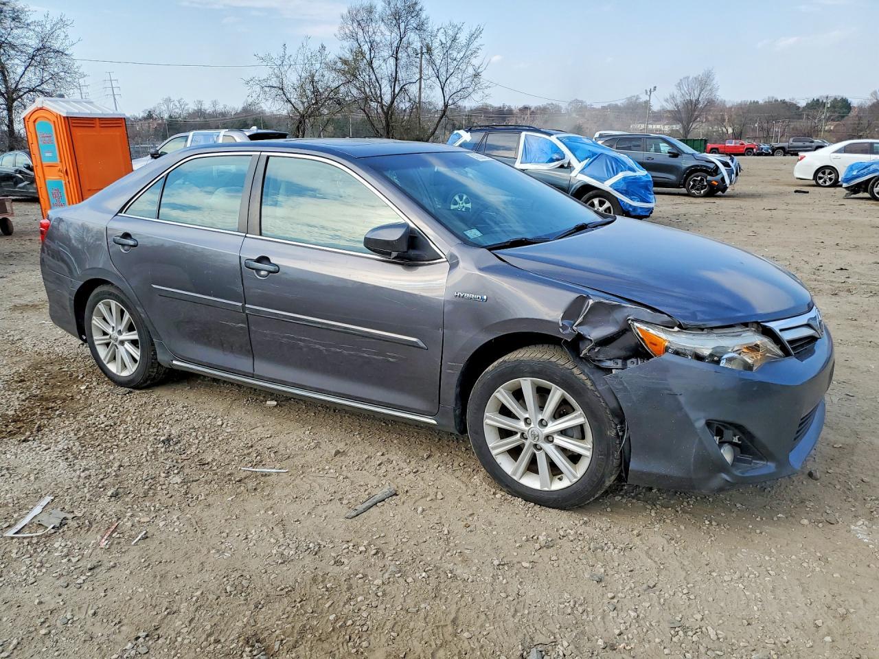 2013 Toyota Camry Hybrid Xle - Фото 4
