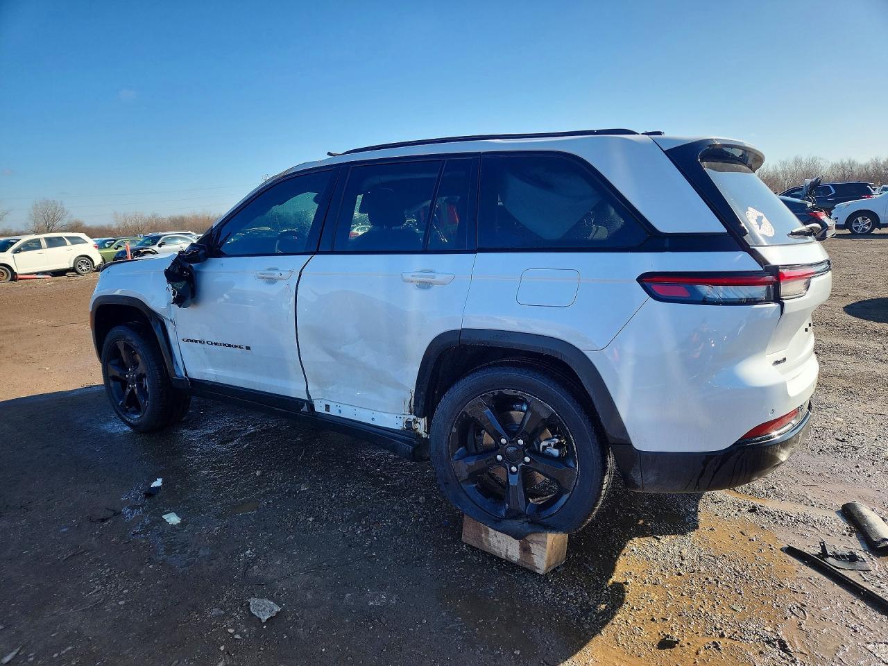 2025 Jeep Grand Cherokee Limited - Image 2