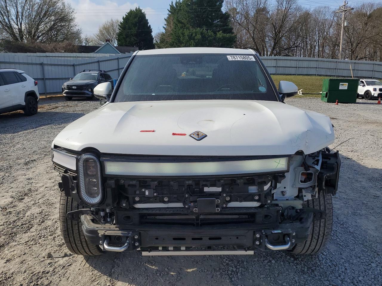 2022 Rivian R1T Adventure - Image 5