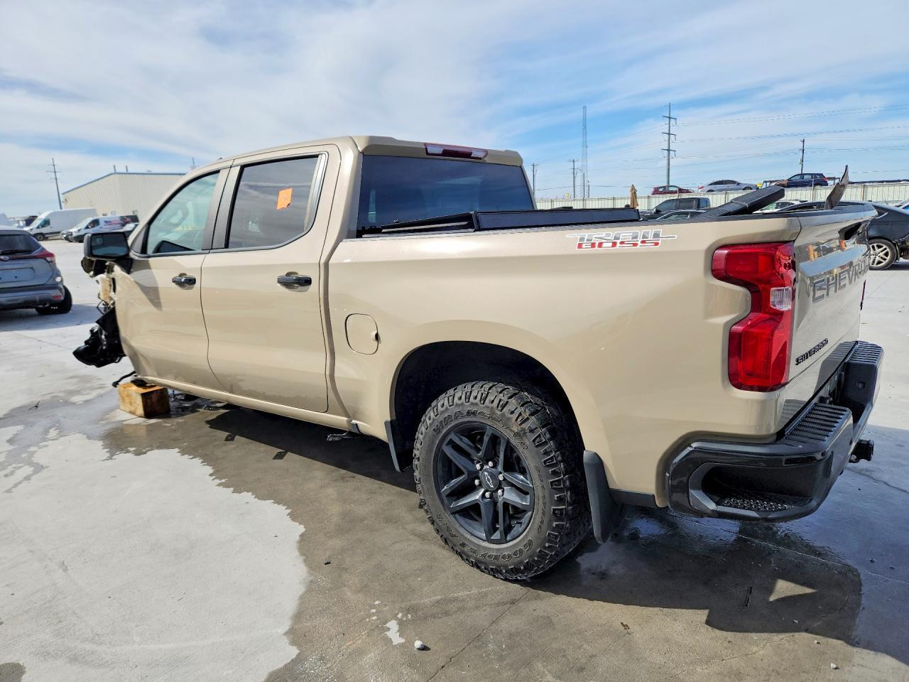 2023 Chevrolet Silverado K1500 Lt Trail Boss - Image 2