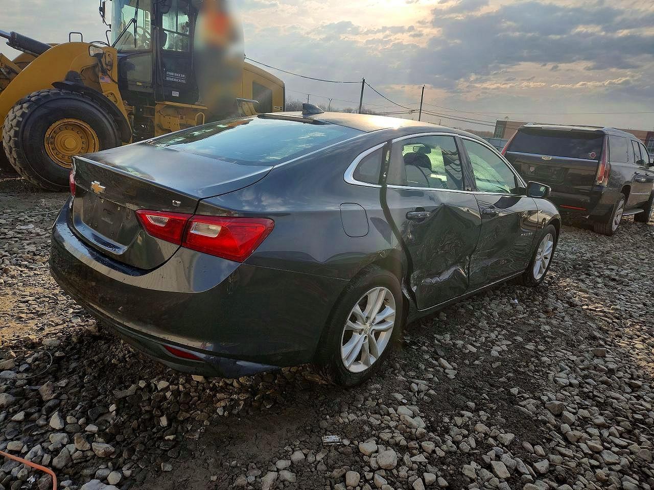 2017 Chevrolet Malibu Lt - Фото 4