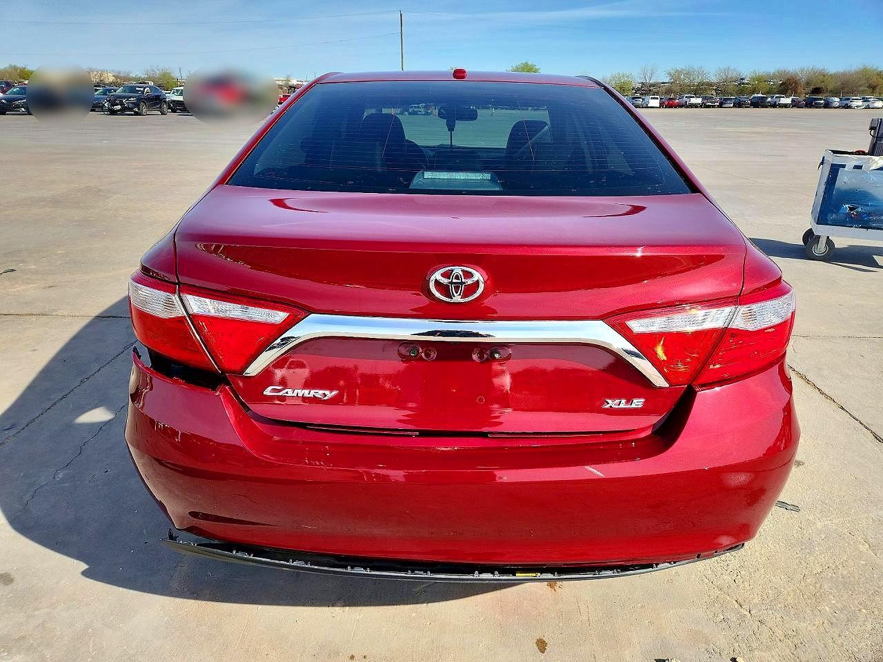 2017 Toyota Camry - Фото 6