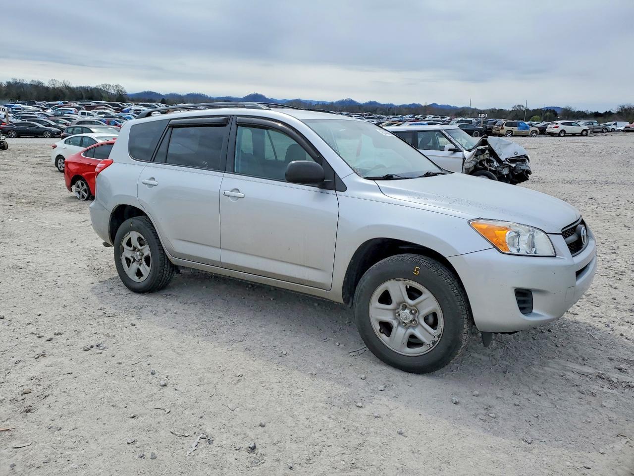 2011 Toyota Rav4 Base - Image 4