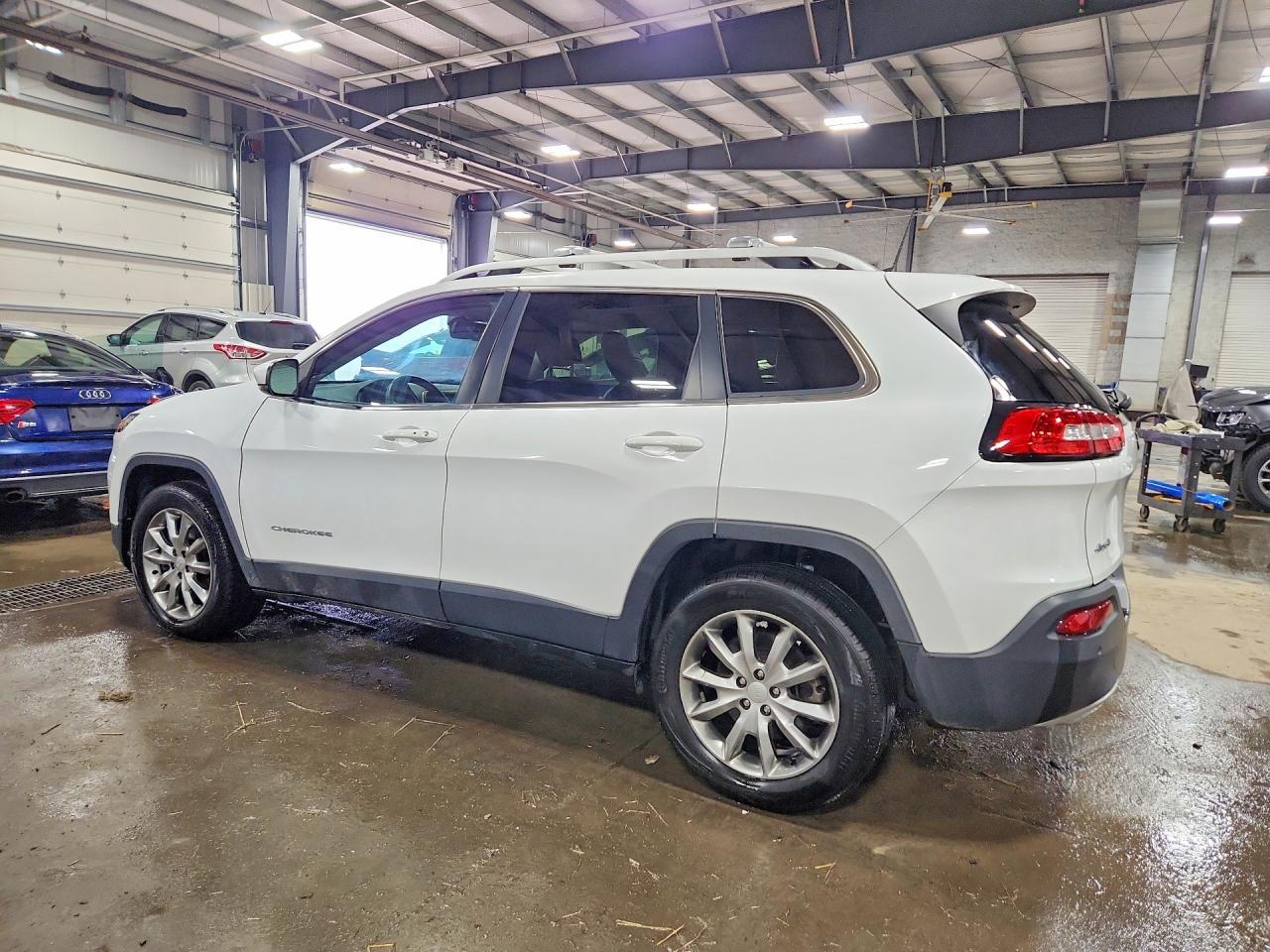2018 Jeep Cherokee Limited - Image 2