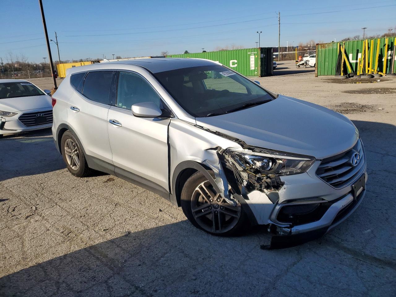 2017 Hyundai Santa Fe Sport 2.4L - Фото 4