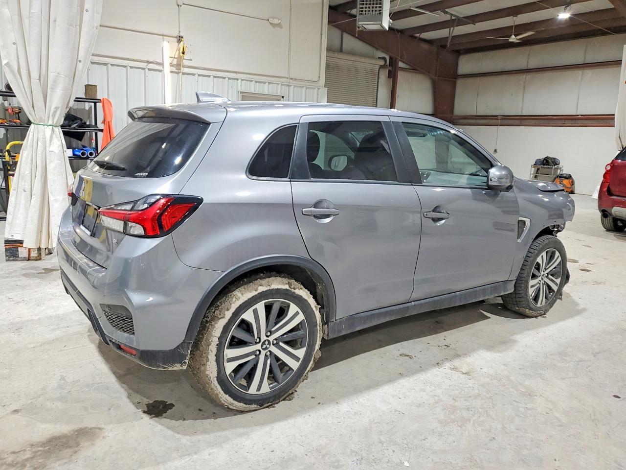 2021 Mitsubishi Outlander Sport Es - Фото 3