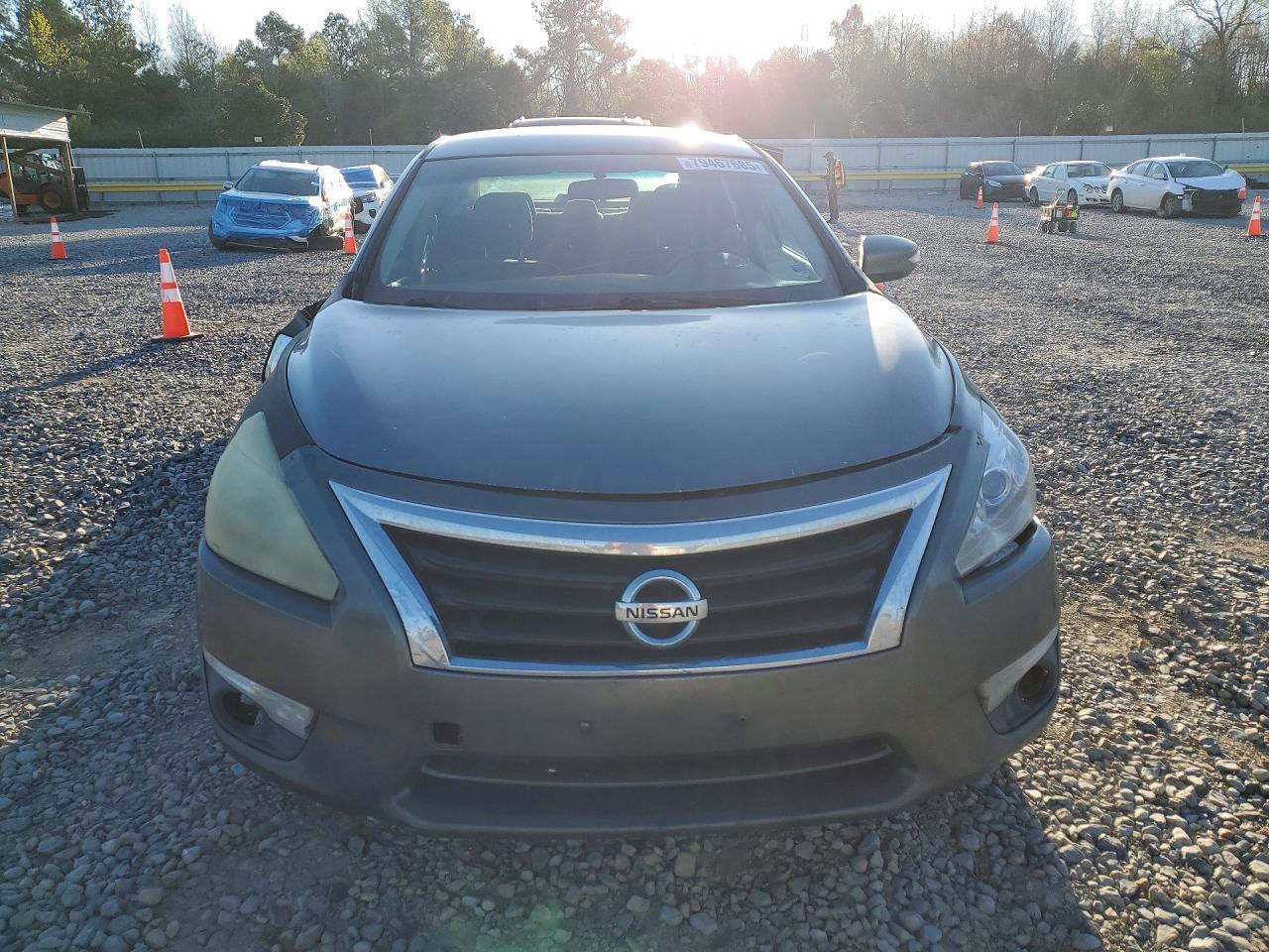 2015 Nissan Altima 2.5 S - Фото 5