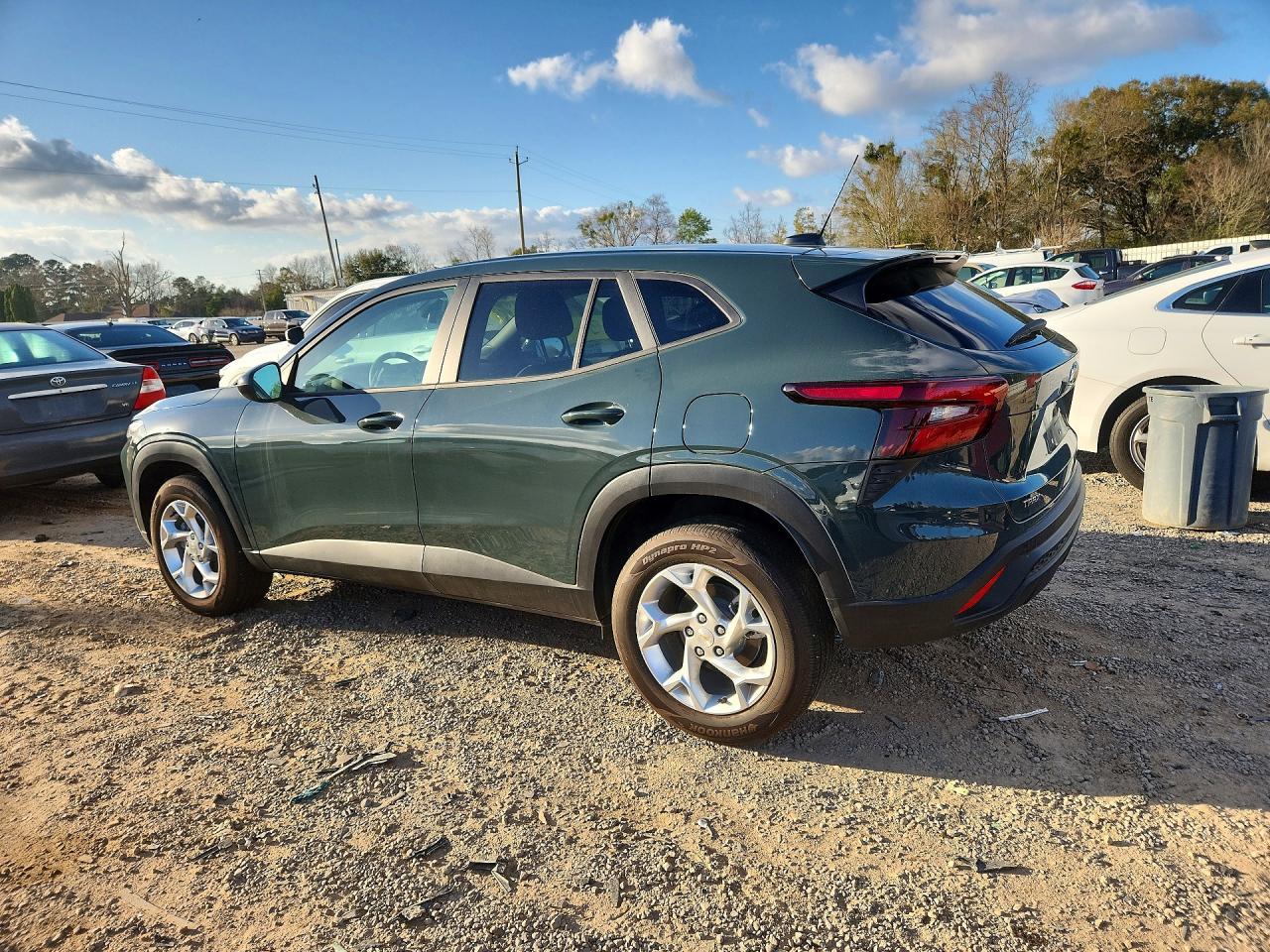 2025 Chevrolet Trax Ls - Image 2