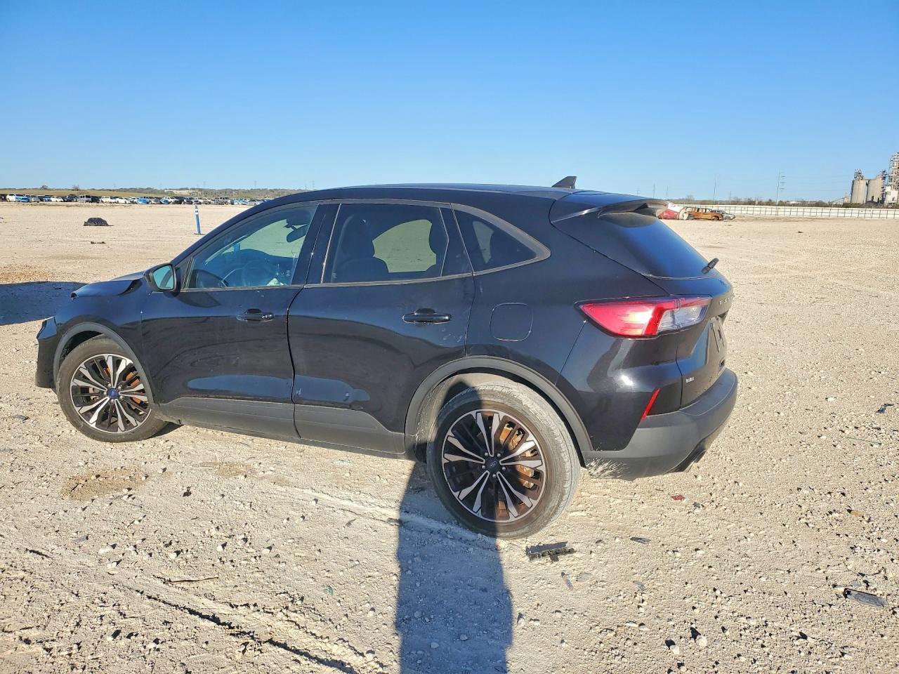 2022 Ford Escape Se - Фото 2