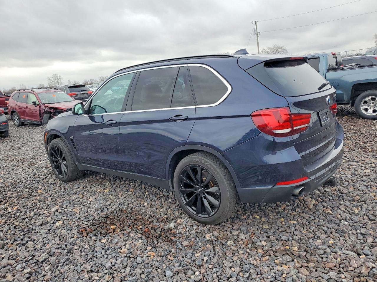 2016 BMW X5 xDrive35I - Фото 2