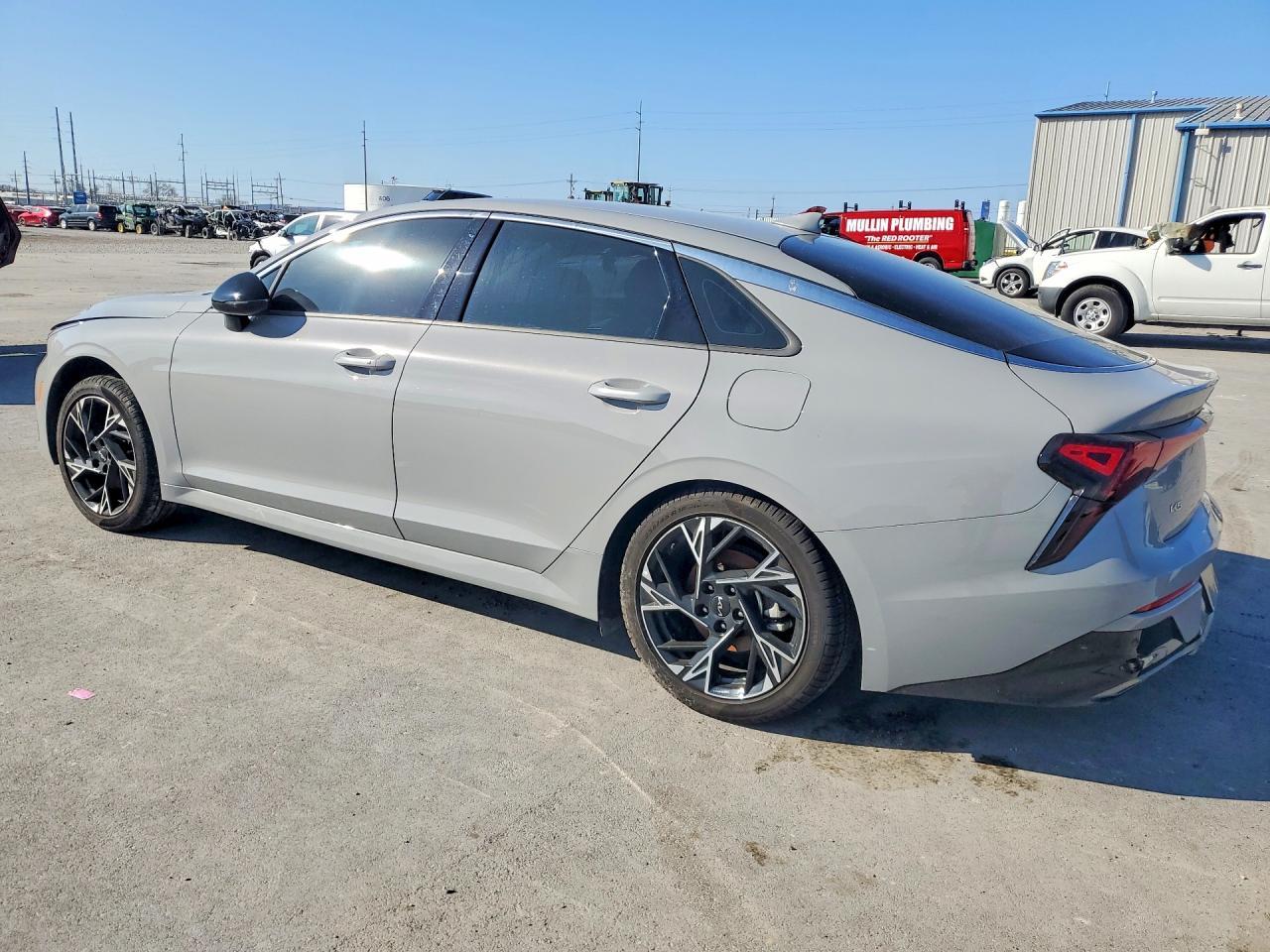 2025 Kia K5 Gt Line - Фото 2