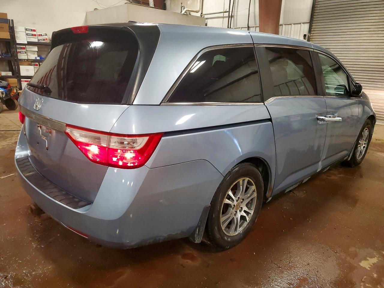 2013 Honda Odyssey Exl - Фото 3