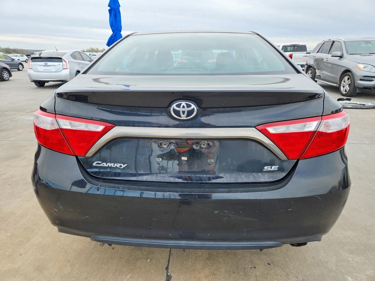 2016 Toyota Camary - Image 6