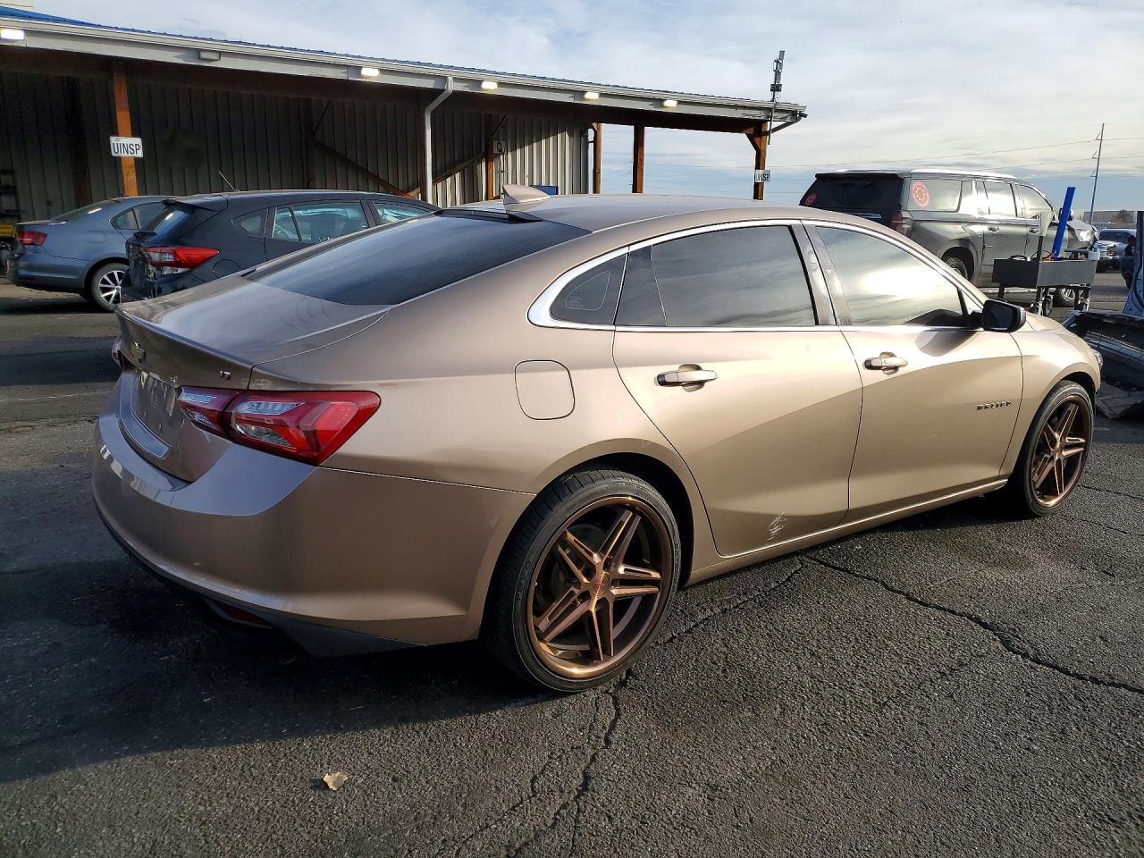 2019 Chevrolet Malibu Lt - Фото 3