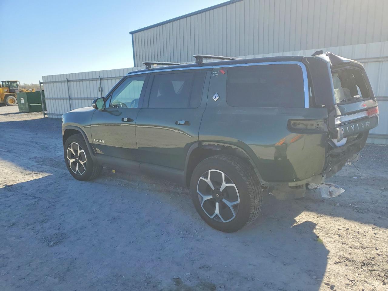 2024 Rivian R1S Adventure - Image 2
