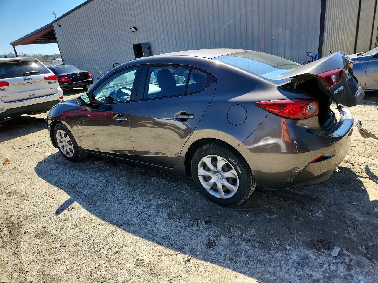 2016 Mazda 3 Sport - Фото 2
