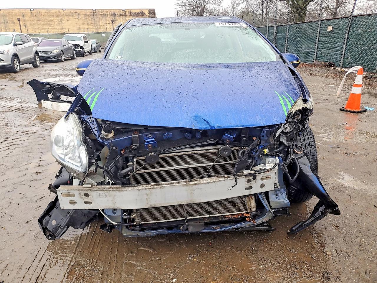 2010 Toyota Prius Iv - Image 5