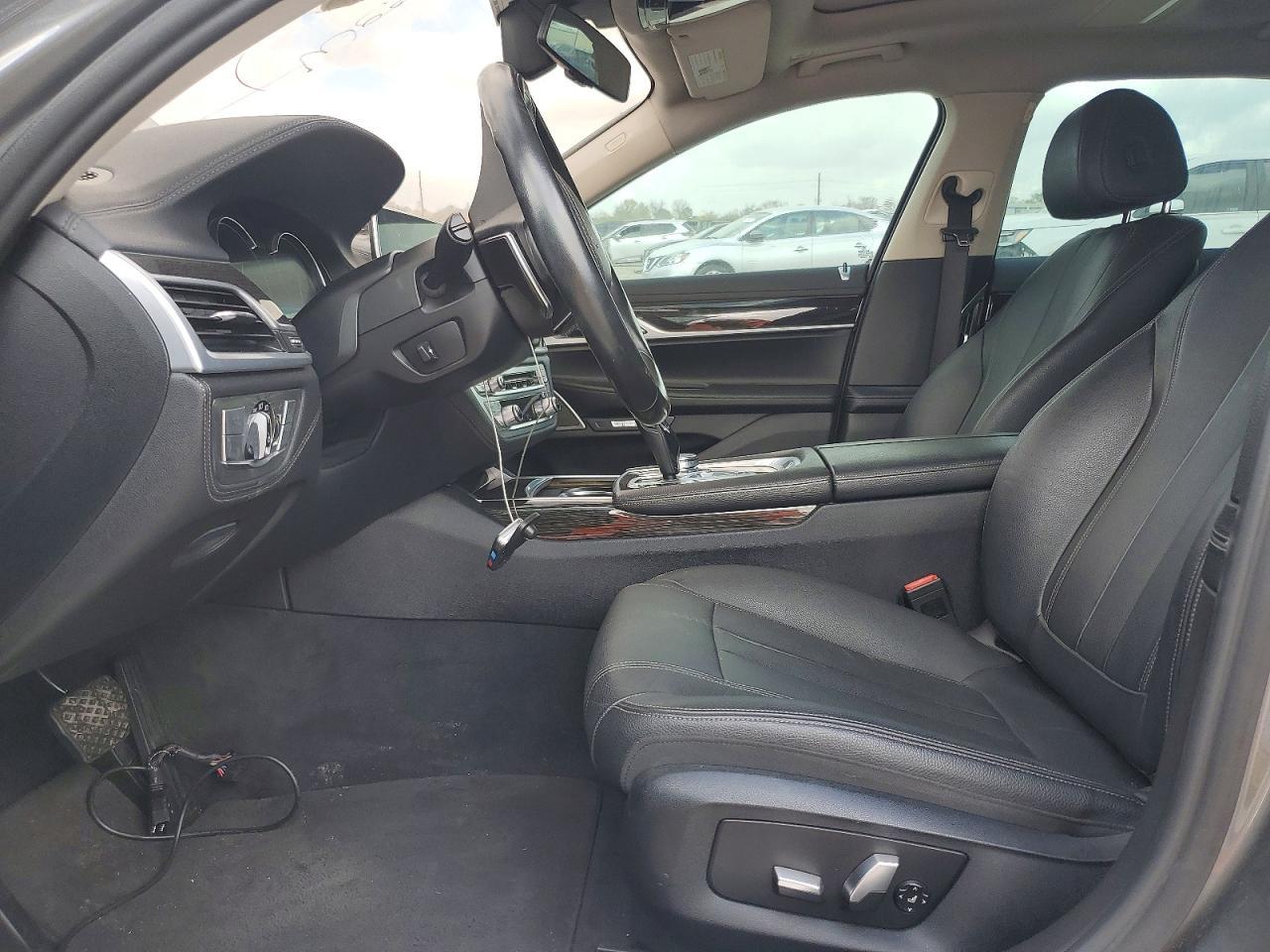 2017 BMW 740 I - Image 7