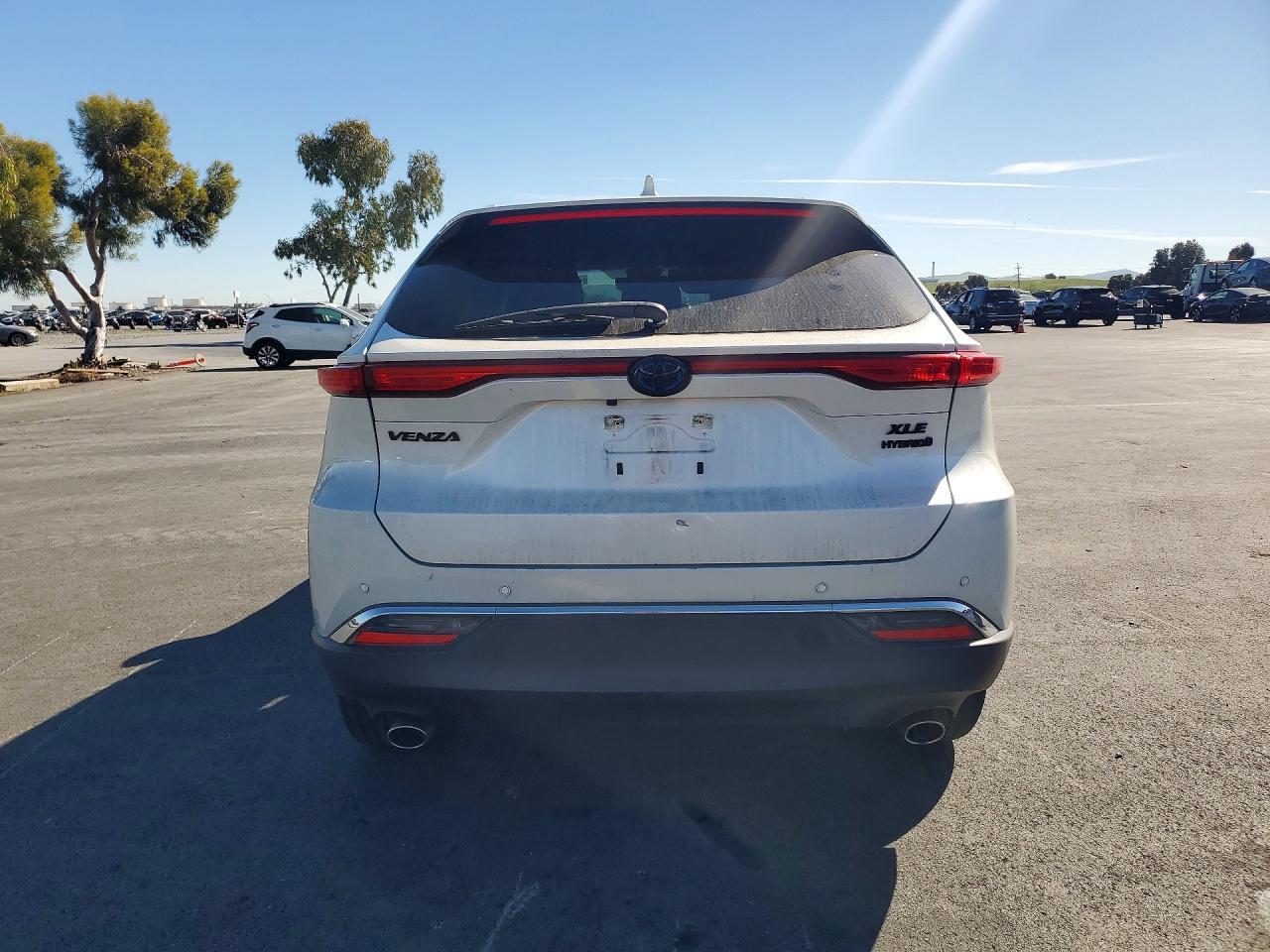 2021 Toyota Venza Xle - Фото 6