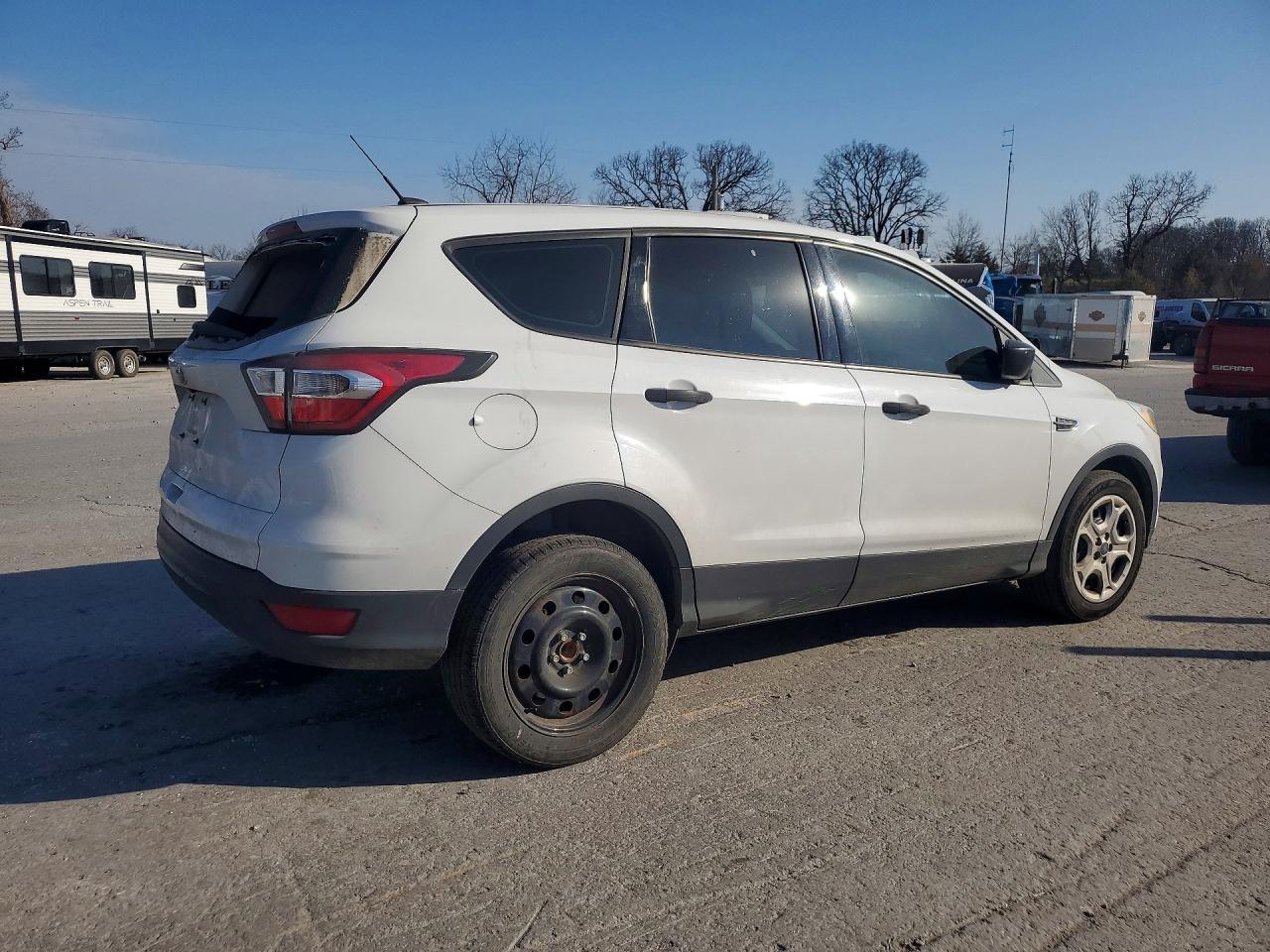 2017 Ford Escape S - Image 3