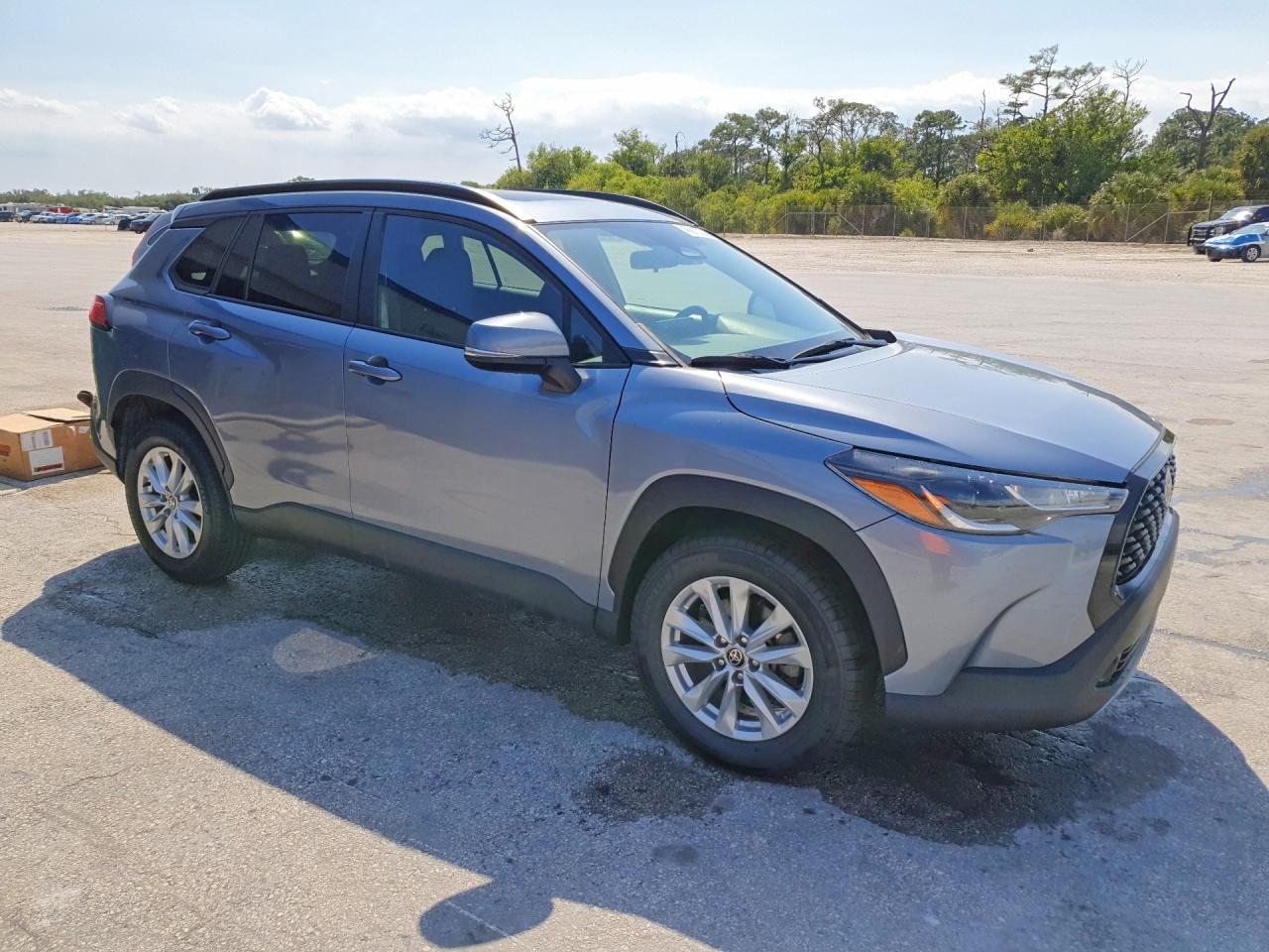 2023 Toyota Corolla Cross Le - Фото 4